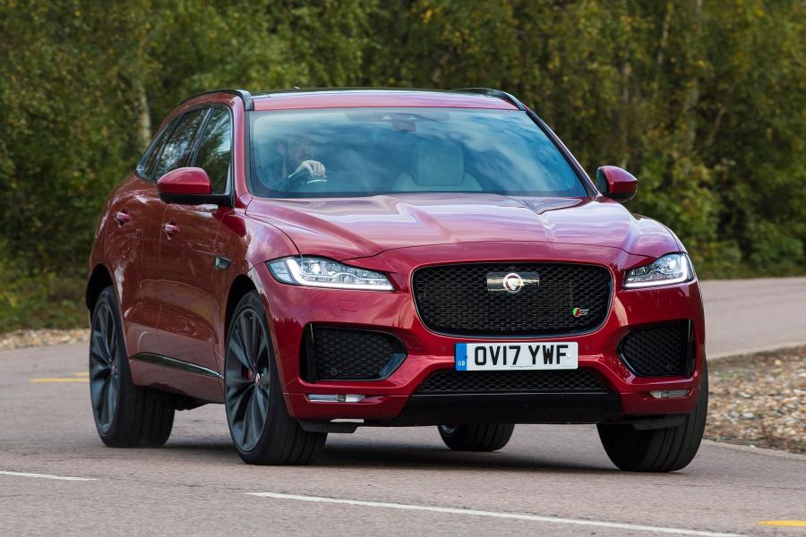  Jaguar F-Pace S 30t AWD Prestige 2016 года  (UK) (фото 6 из 14)